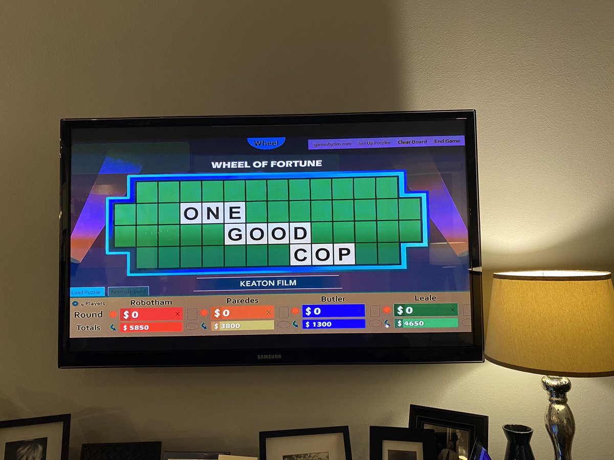 JasonRobotham's tweet image. In the movie ‘Multiplicity’ Doug said “You know when you make a copy of a copy, it&apos;s not as sharp as the original”….well that wasn’t the case for Week 3 of #KeatonSeason. @BretRock’s Wheel of Keaton’ was a hit and we can’t wait for @MichaelKeaton to join us soon and take a spin!