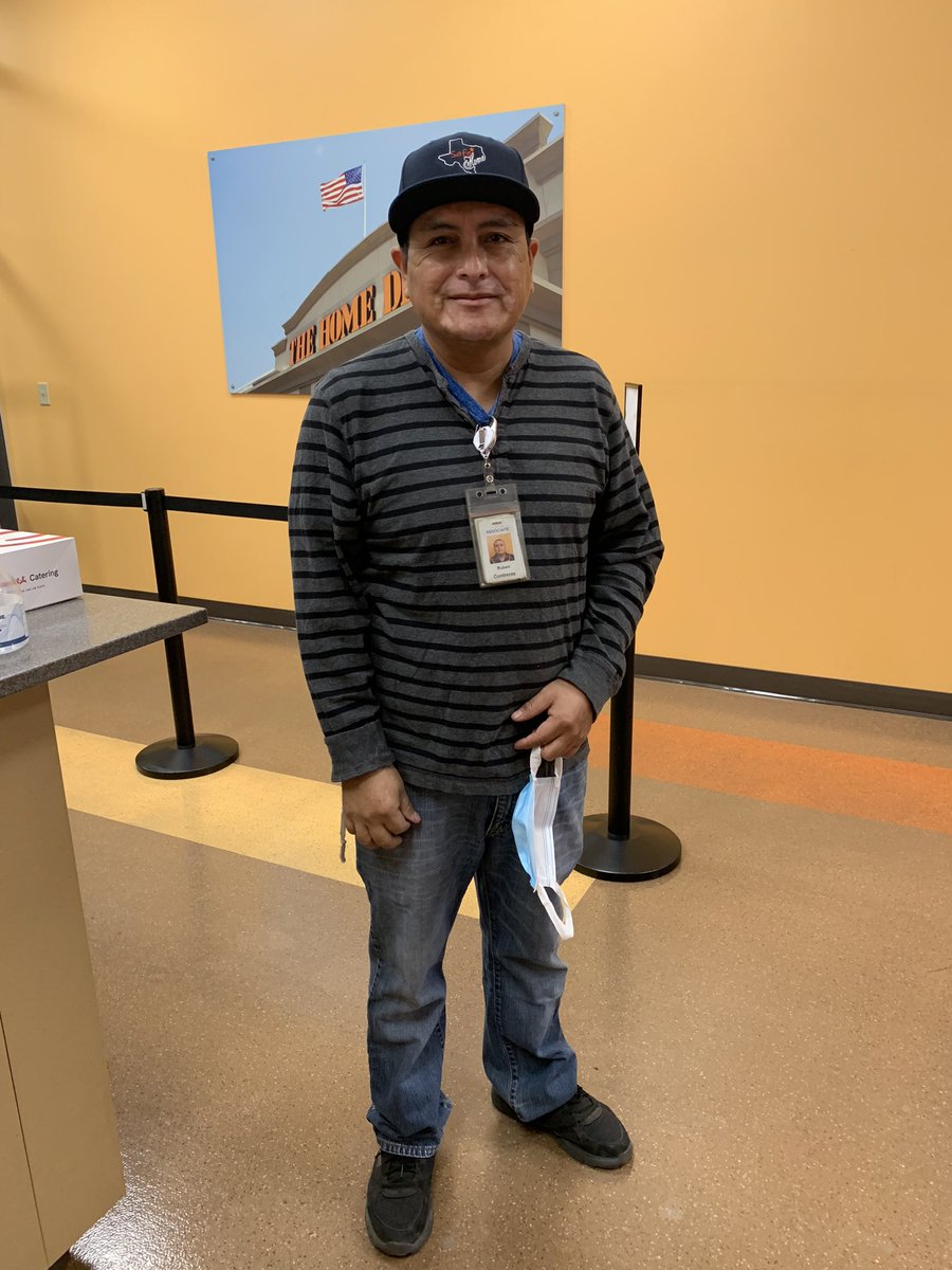 5752APM's tweet photo. #Safe@Home5752 winners for the month off October. Key 1 Earl G.  And Key 2 Ruben C. Congratulations and keep up the safe work. https://t.co/vDnNtwo2mN