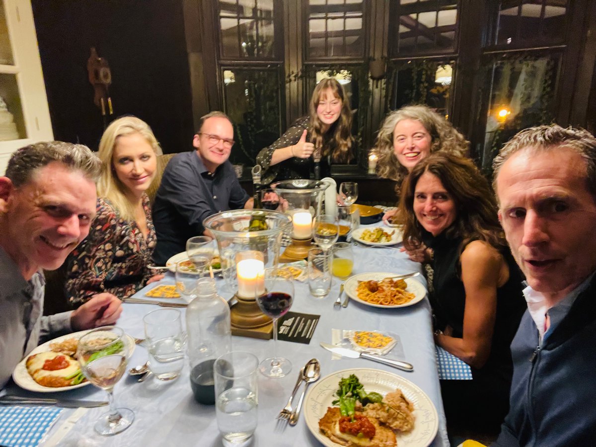 Richard Keijzer (@richardkeijzer) on Twitter photo Had a great evening #GoodbearGALAvant thank you <a href="/CHFManitoba/">Children's Hospital Foundation of Manitoba</a>! Had a great evening #GoodbearGALAvant thank you <a href="/CHFManitoba/">Children's Hospital Foundation of Manitoba</a>!