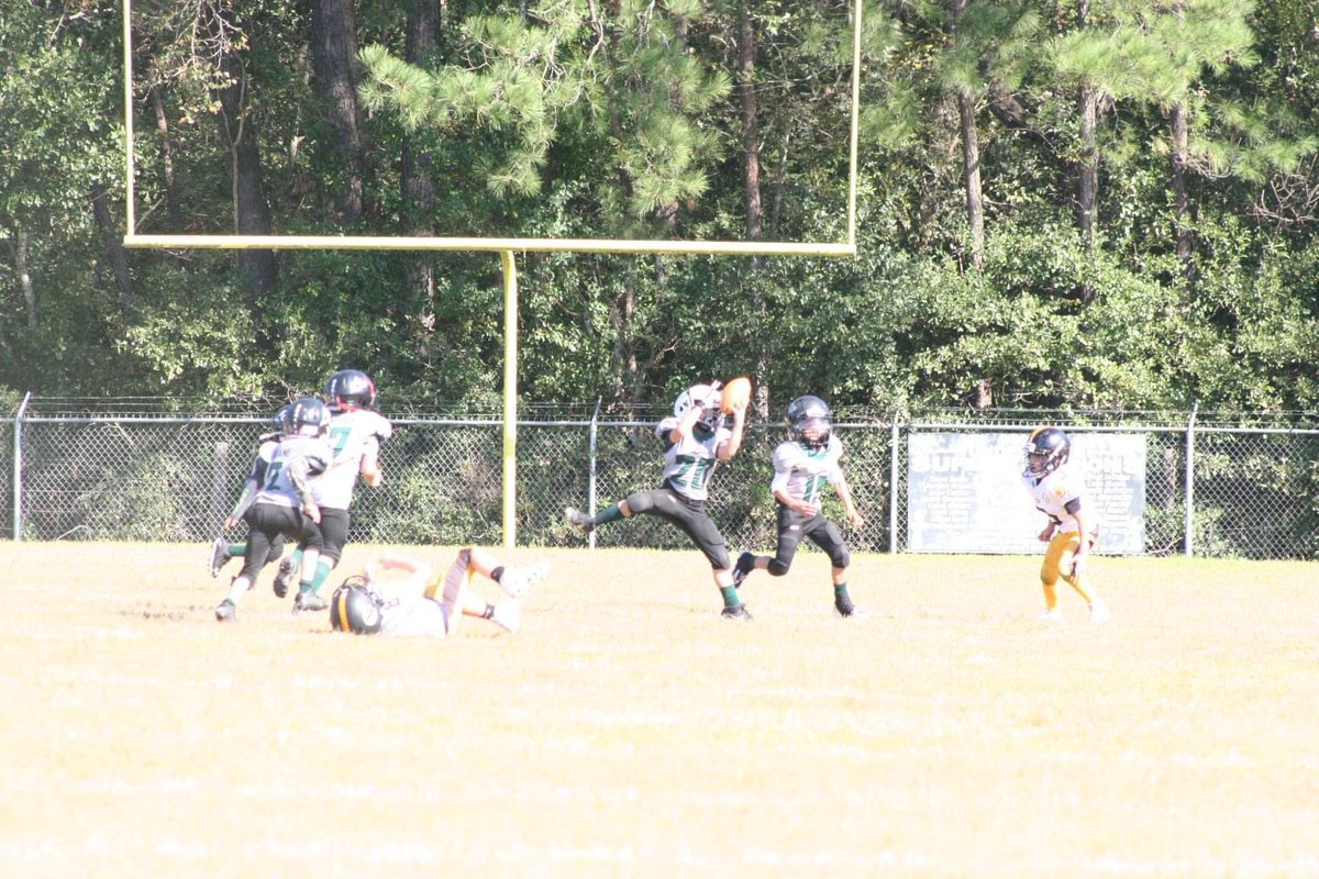 themarky_mark20's tweet photo. Thank you opposing QB #pick6 #SCTop10 https://t.co/nuwuT5sFjE