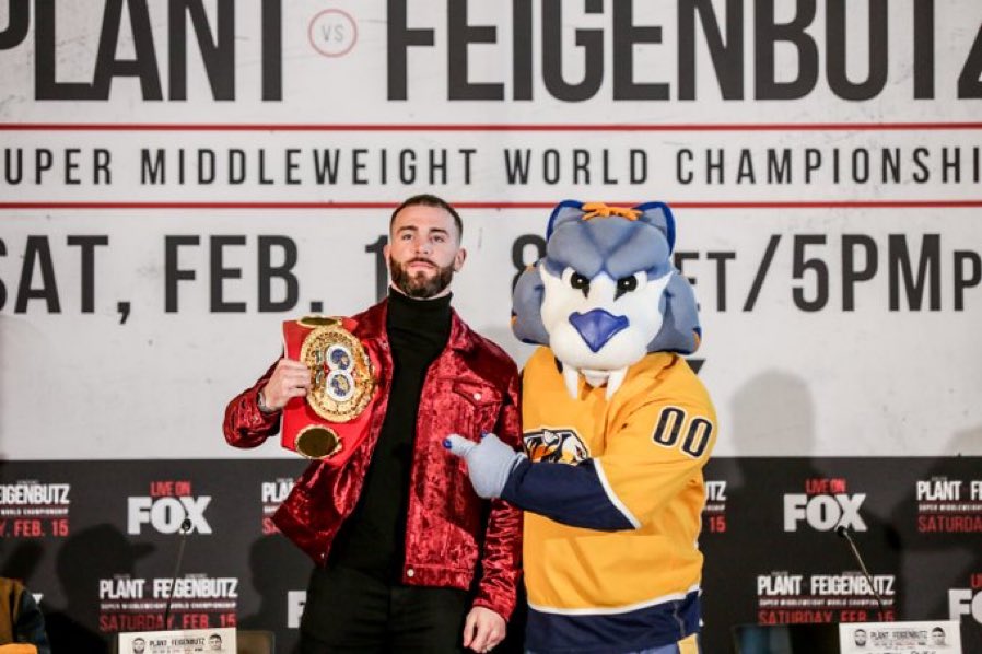 Gnash00's tweet photo. Cheering for the hometown boy tonight! Good luck @SweetHandsPlant
#smashvilleproud https://t.co/eCYW3KABQU