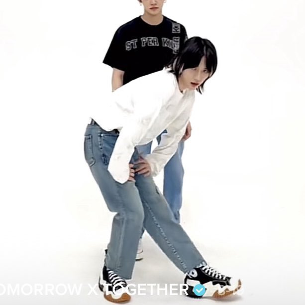 sputnikmal's tweet photo. beomgyu as bondol #PengkorStyle https://t.co/dF8D7WiGhP