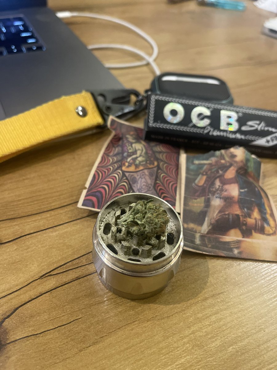 MahdiSPHP's tweet photo. Coffee + Weed + NFT
#lifestyle 🌚 https://t.co/IRgZX2Af1k
