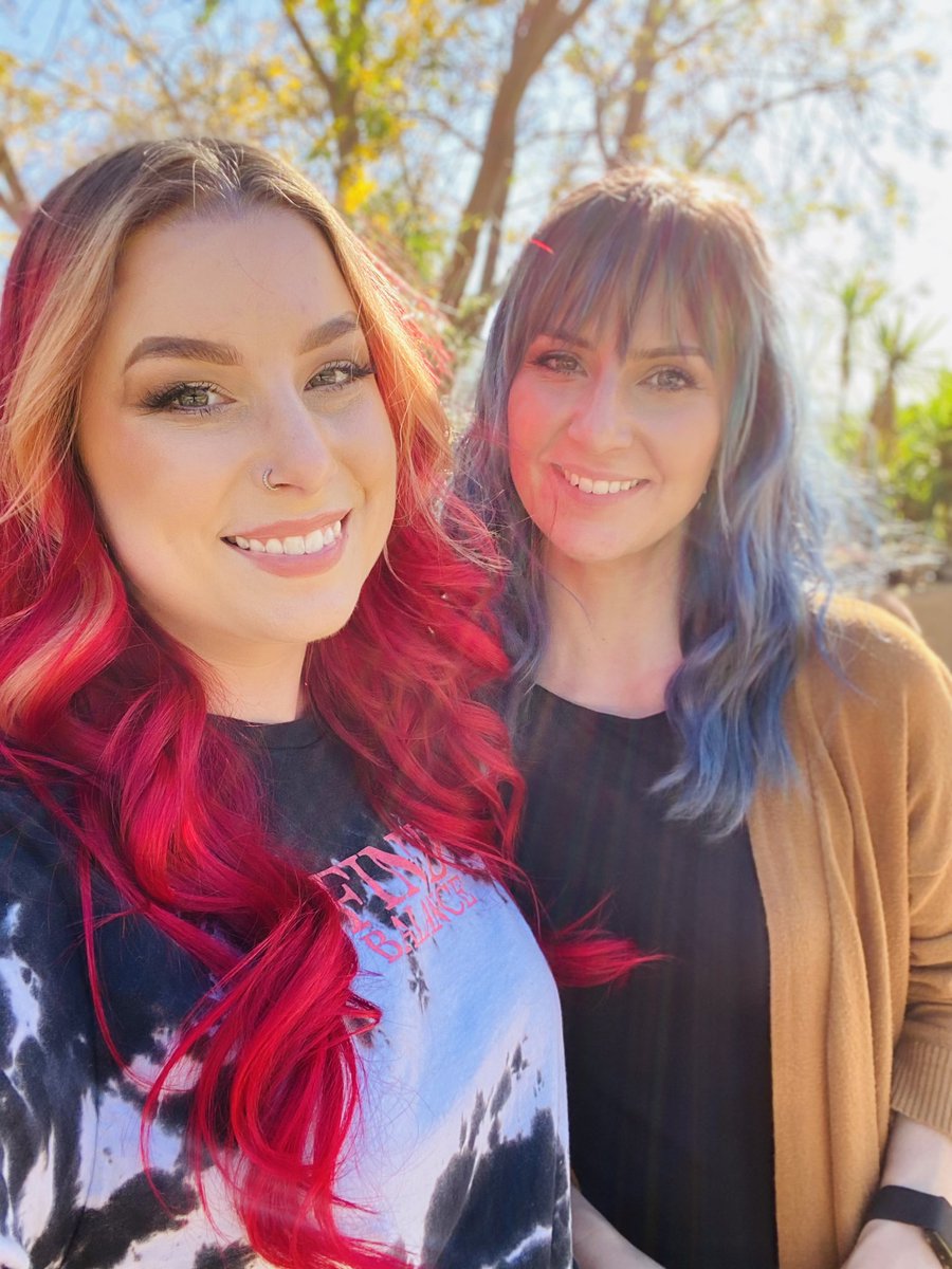 nataliecleve's tweet photo. I love that this woman is my sister…even if I said I’d hate her forever for scribbling in my Lion King diary when I was 10. https://t.co/Hwfz6SPxg8