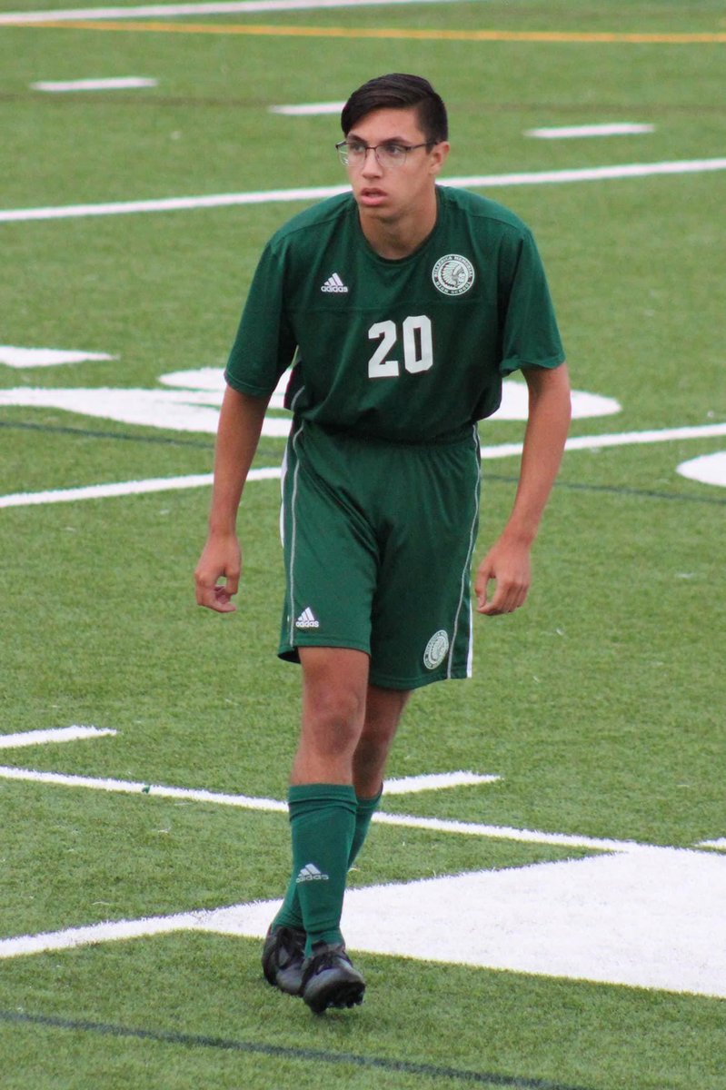 galiberti's tweet photo. Evan has been amazing after his injury during a HS soccer game. He had surgery today for a tibial plateau fracture at @BostonChildrens. Now the road to recovery. @BMHS_Soccer @BMHSIndians @BMHS_SID @BMHS_Athletics #PRIDE #workingforit #BMHSSoccer #soccer #soccermom #firstsurgery https://t.co/TsMML3tGuV