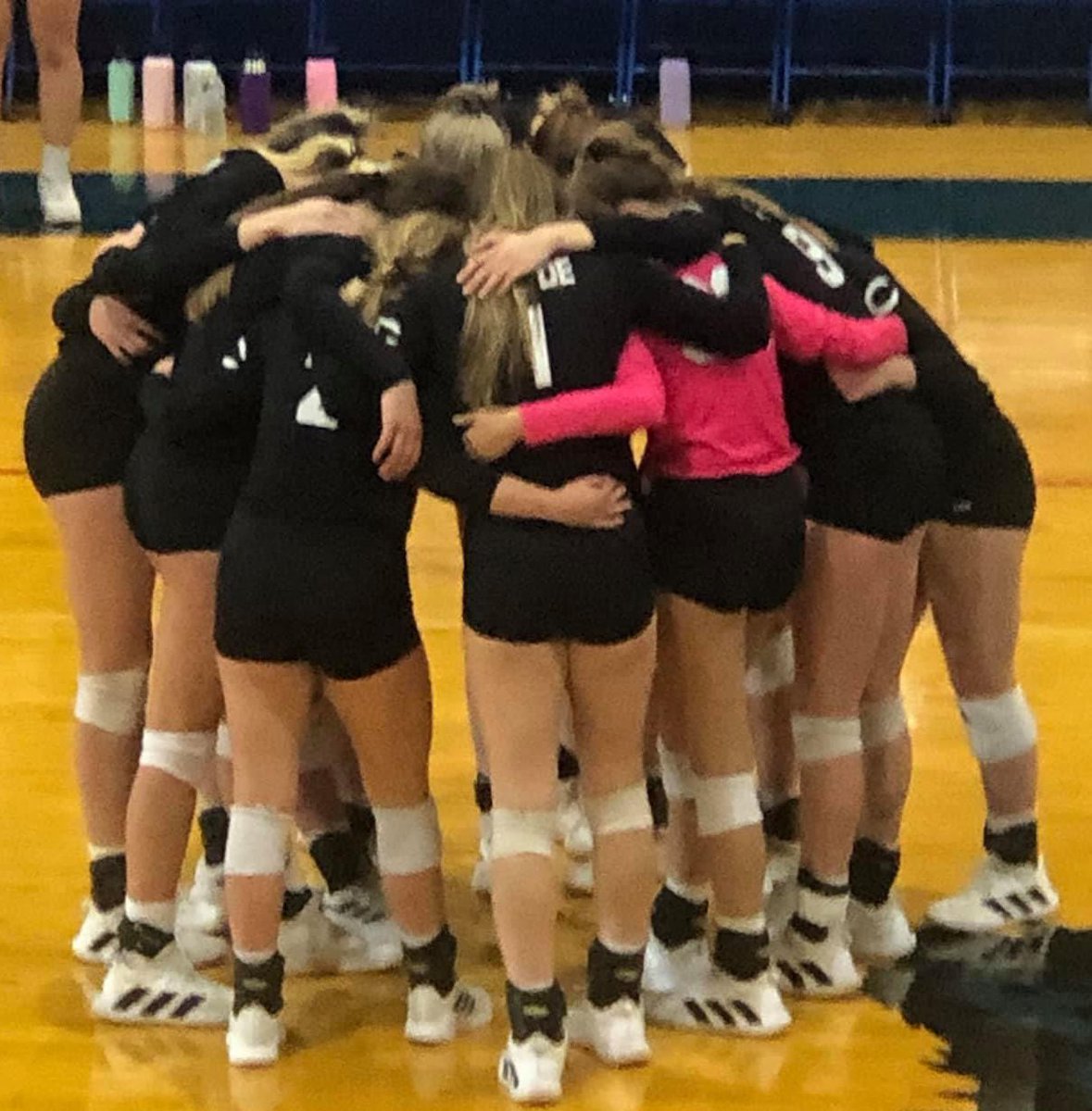 lkcarr's tweet photo. CHSVB 2021 💛🖤 https://t.co/D37WFXgiUF