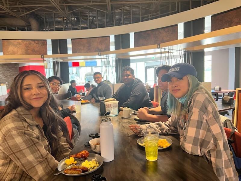 LIT_LV's tweet photo. #ShoutoutSat ๐
LIT out in Cedar City, Utah visiting Cohort 6 member & college freshman Leader Anthony! We checked in with him, took him shopping AND ensured he could give a tour and share his experiences with his younger peers! https://t.co/rDqkyL4QaG