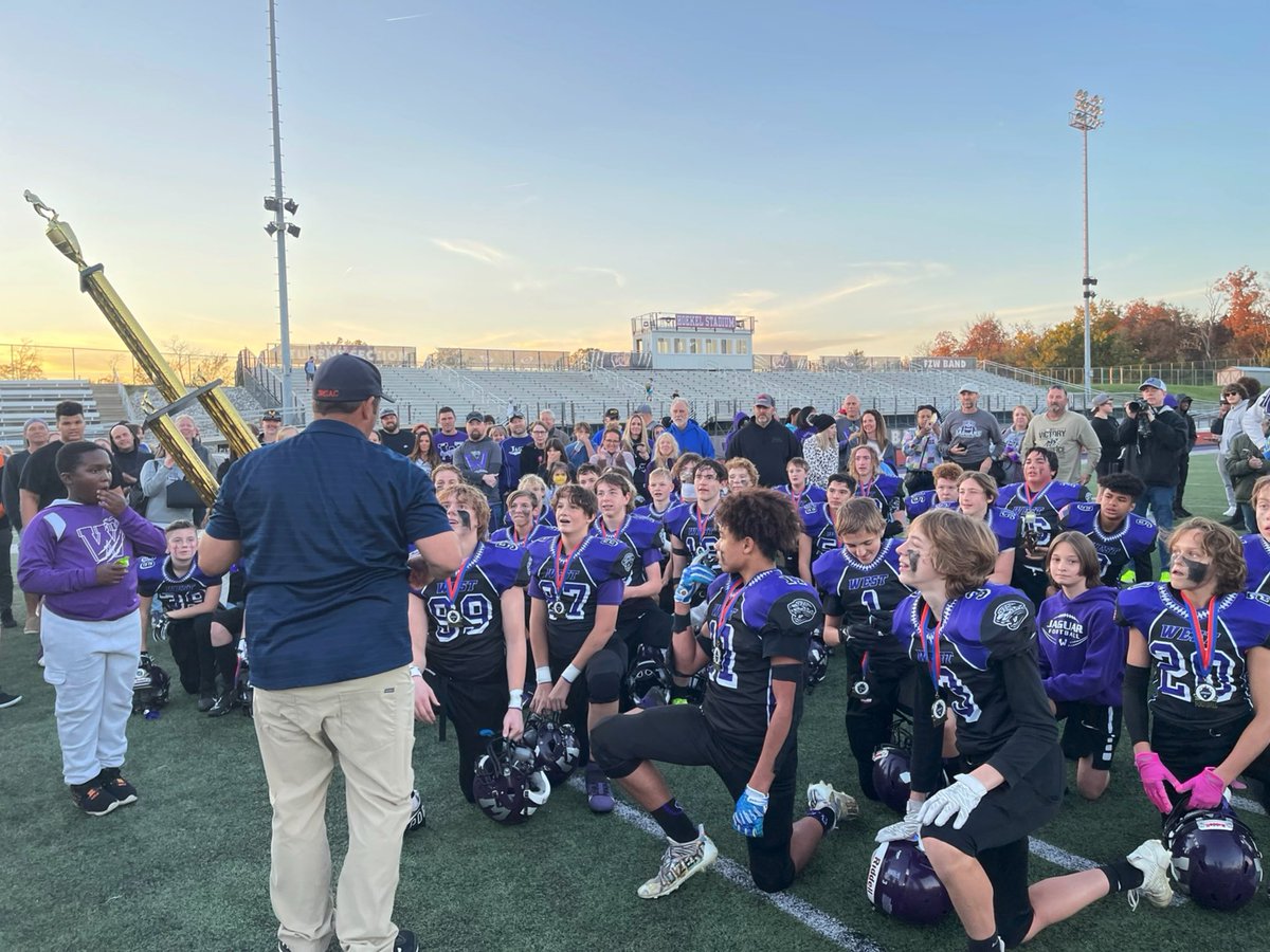 jrgacstcharles's tweet photo. Congratulations to the 8th grade @FZWJrJagFB on their back to back JrGAC Championship wins! https://t.co/zvXyHGsvnn