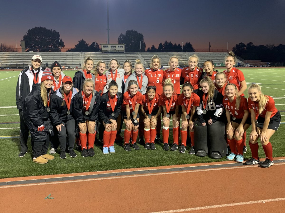 District 3 runner-ups. Proud of this group for a hard fought possession game against a solid LD team. On to States next #neversettle