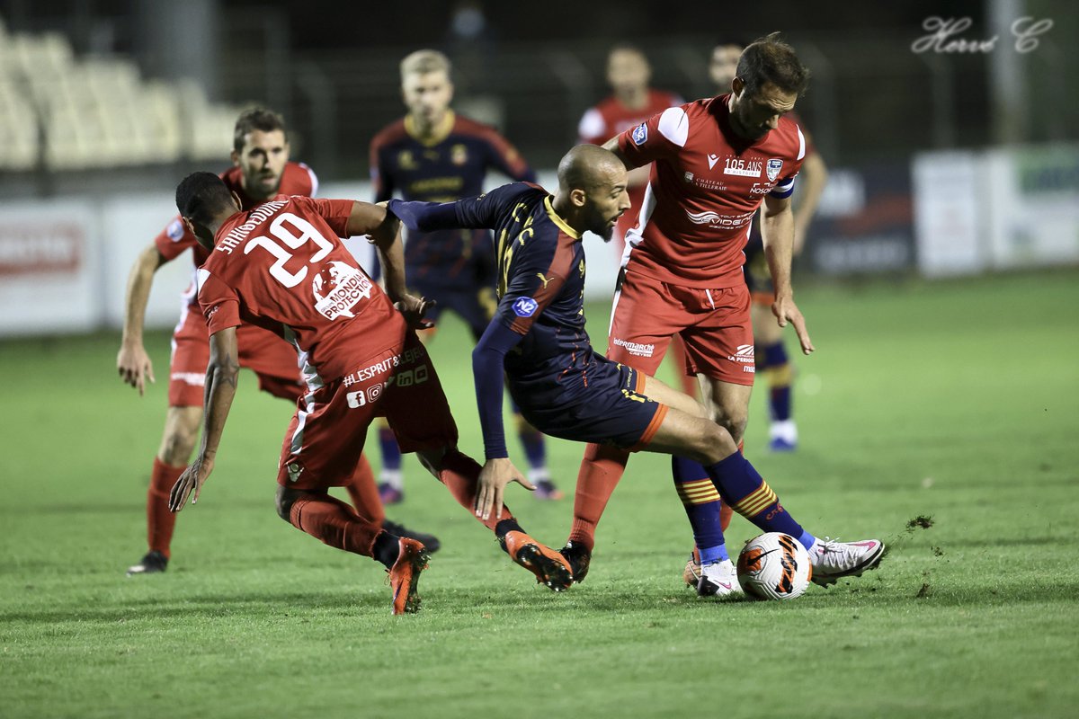 RV_66650's tweet photo. N2 - CRFC v BERGERAC https://t.co/d7S24xBrzy
