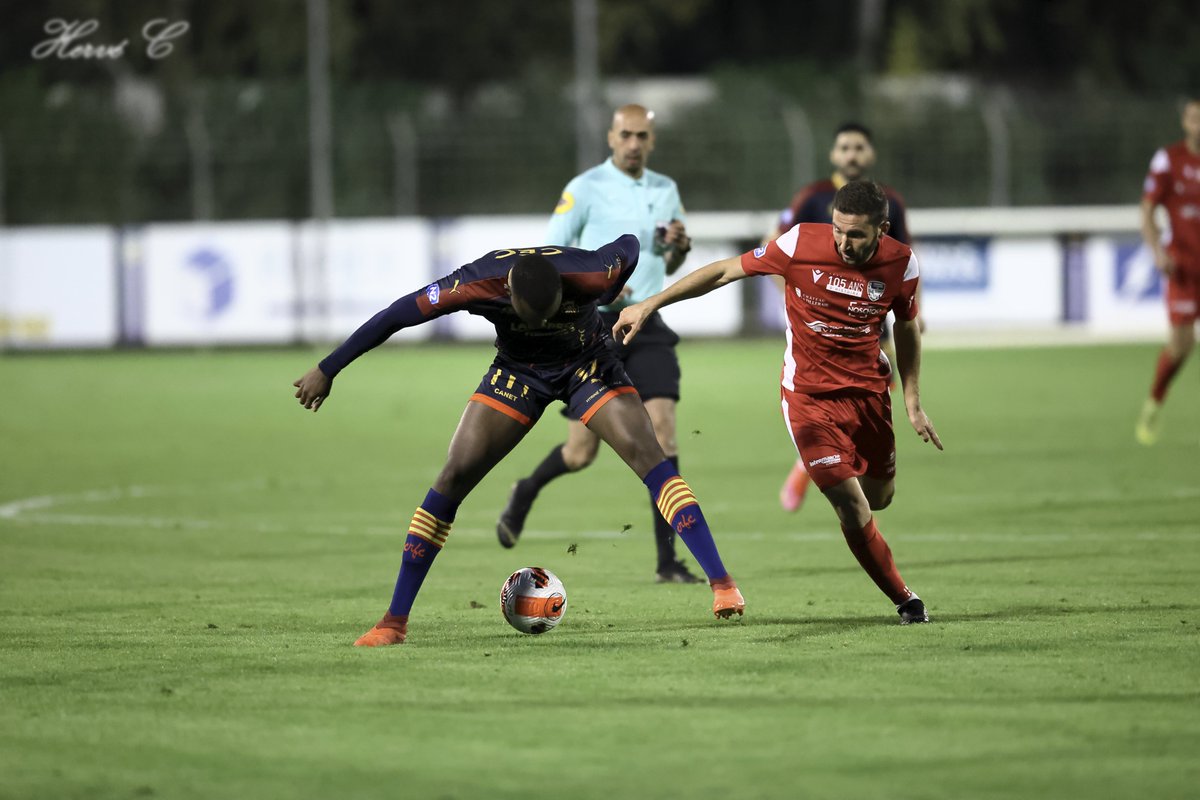 RV_66650's tweet photo. N2 - CRFC v BERGERAC https://t.co/obE6iFwWTd