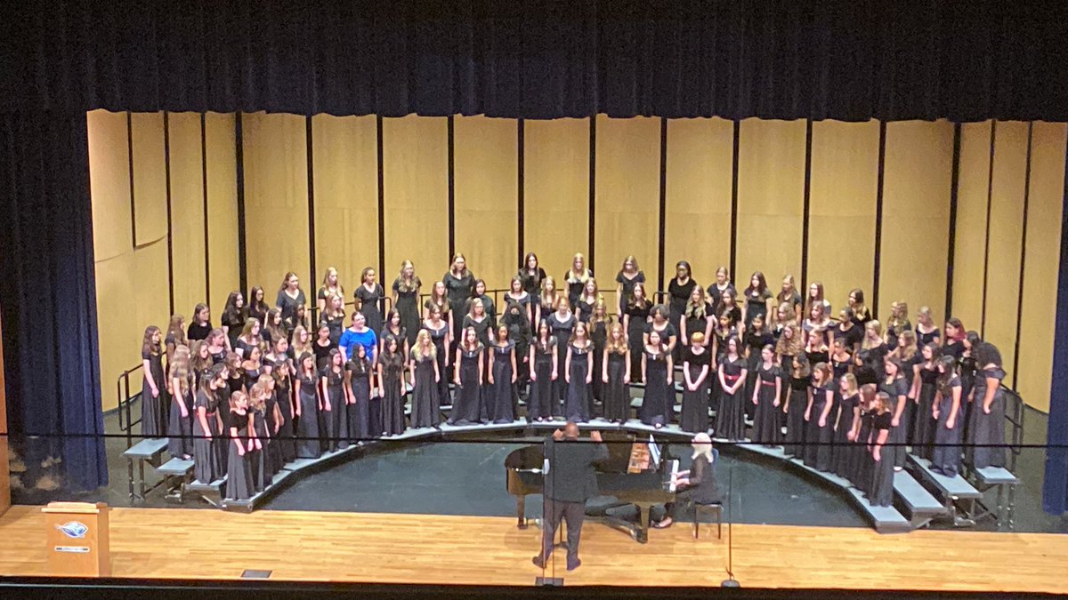 Congratulations to the Region 30 Middle School Choirs on their fabulous concerts tonight! Lots of future Ranger Chorale members on that stage, and we couldn’t be more excited! 🎉🎶