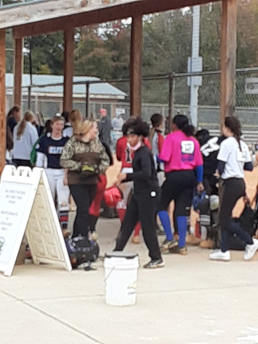 D1Siara's tweet photo. My first College Softball Showcase today.  Was a little nervous but once it got going it was a piece of cake.  Thanks to all the coaches for so much knowledge and the feedback. https://t.co/ZVs1MiA7ti