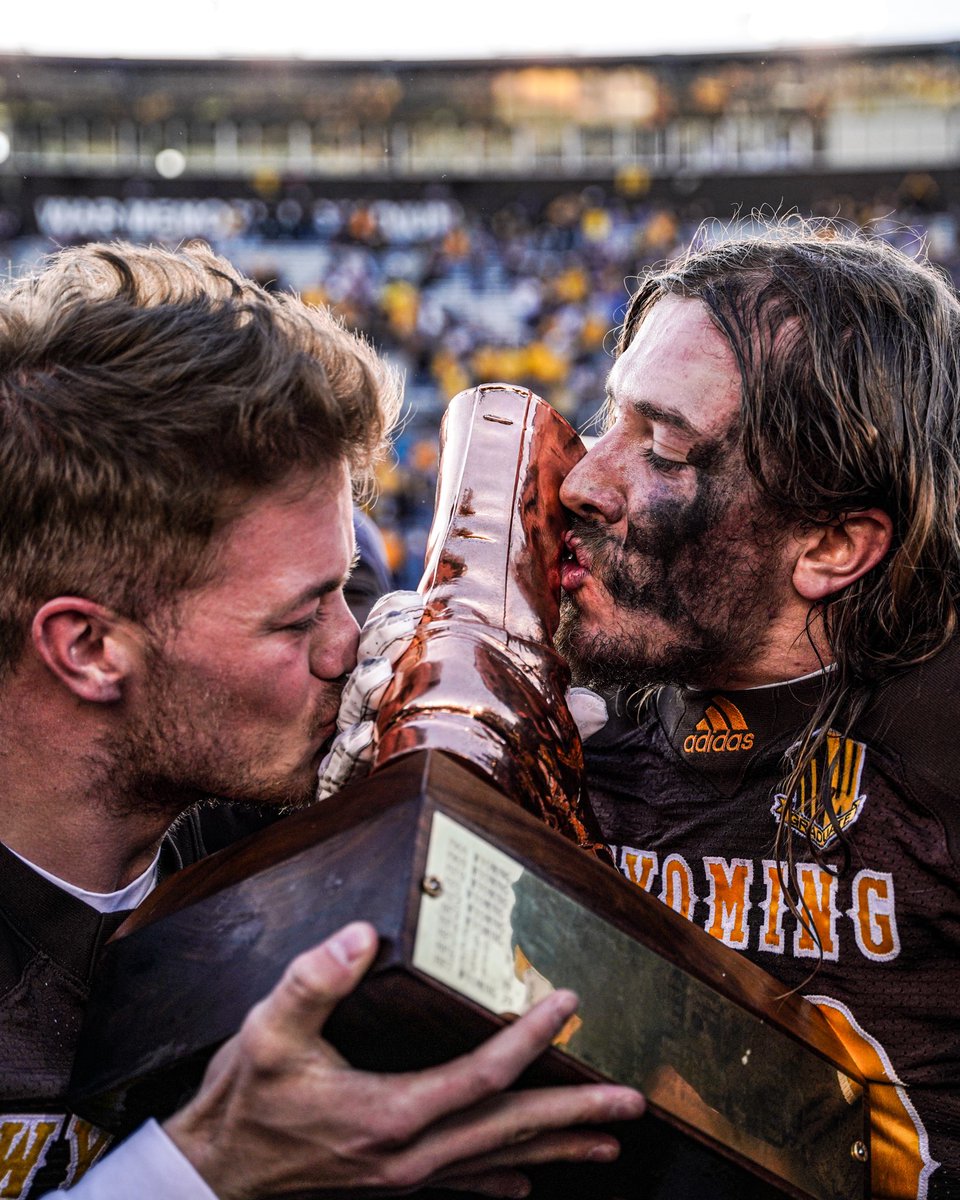 Wyoming Athletics tweet media