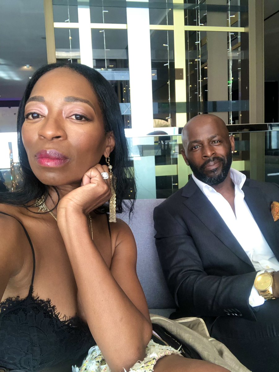 AlimiBallard's tweet photo. Thaaank you so much for having us #MergeAwards2021 @iamrobireed Our Souls are FULL 💫🥰💖👑

#DreamInBlack #AttDreaminBlack #attpartner #OneLoveYall 😘 https://t.co/q7qabvcM6g