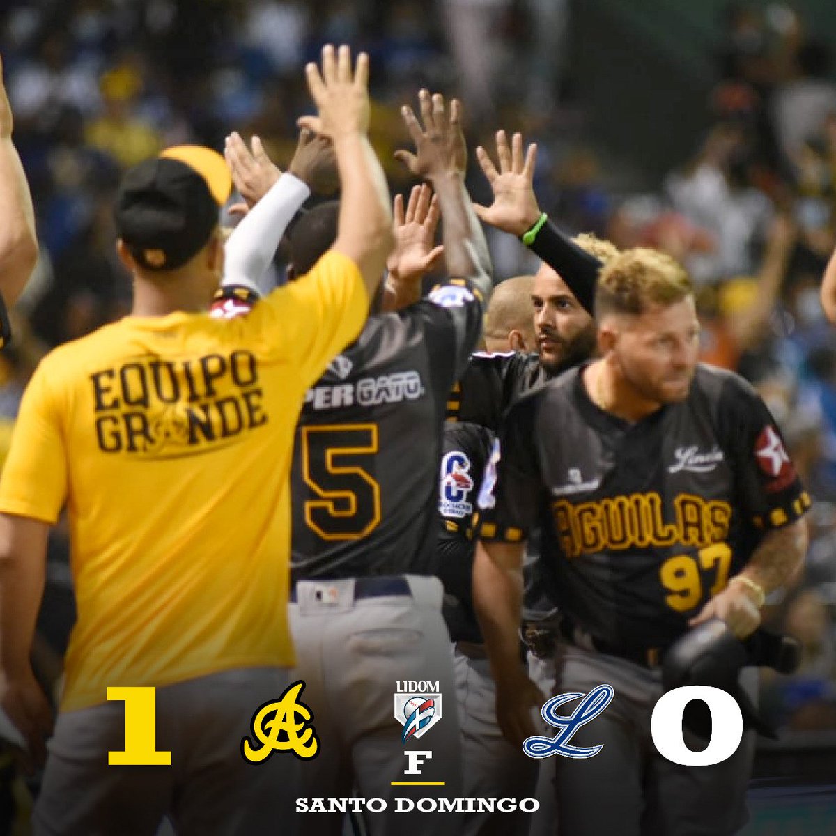 aguilascibaenas's tweet photo. Final en Santo Domingo.

#EquipoGrande https://t.co/neEN3Oclsr