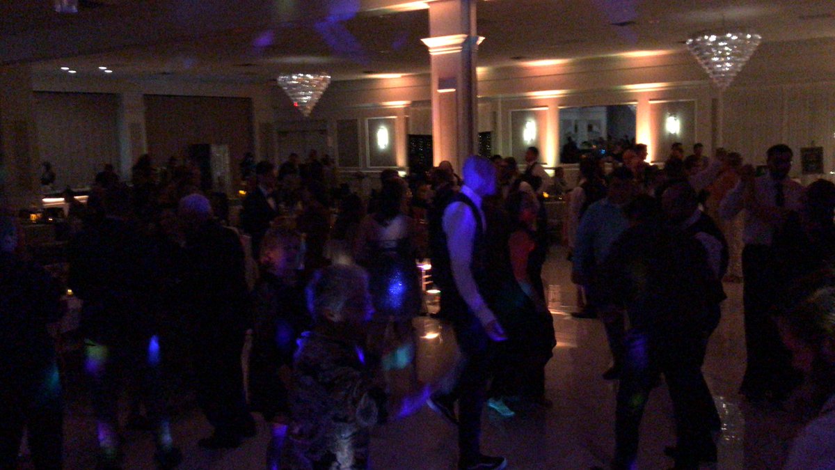 It’s happening. #weddings