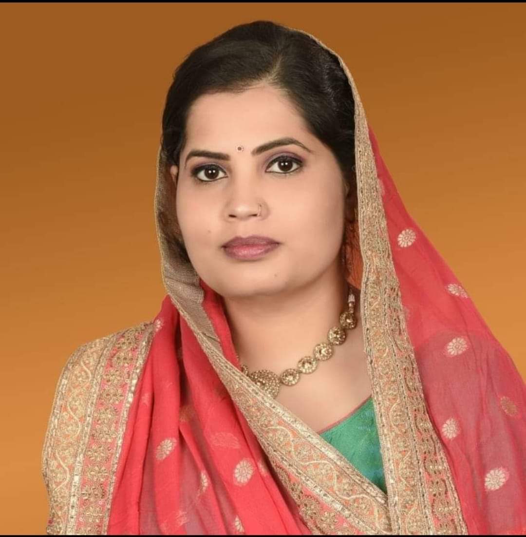 Genarampatel's tweet photo. जालोर पूर्व विधायक अमृता मेघवाल पर जयपुर में हुआ हमला...
@amrita_meghwal_
@BJP4Rajasthan  #rajasthanpolice 
#dgprajasthanpolice 
#ashokgehlot 
#vashundhararaje
#Niranjanarya 
#mllathar 
#bjprajasth https://t.co/QAJfsWNJ3B