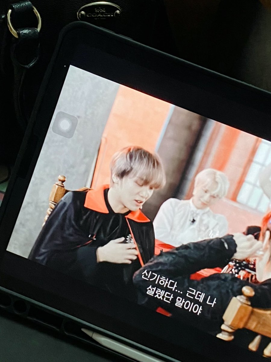 สุดหล่อ