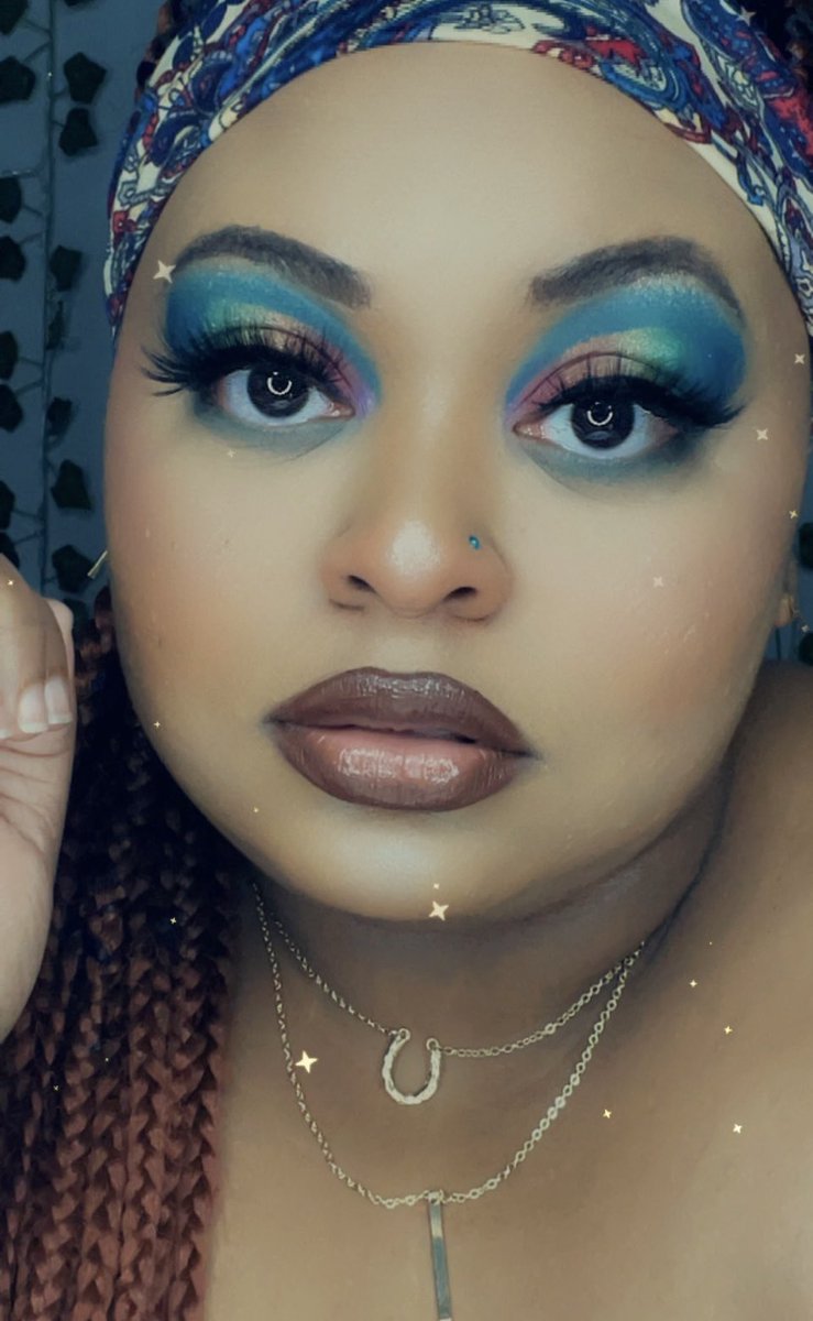 Shays__wayy's tweet photo. Day 77 of my #365daymakeupchallenge
🖍Brow Pomade
🖍Big Box of 64 Shades
🖍Blush Binder
🖍Gumbo💄
🖍Private Party💄
@WuzzamSupa
@thecrayoncase
#LOTD #thecrayoncase #mattebook #bigboxof64shades #makeupenthusiast #futurecrayoncutie🖍 #makeuplooks #makeupoftheday https://t.co/YbtkYGZz08