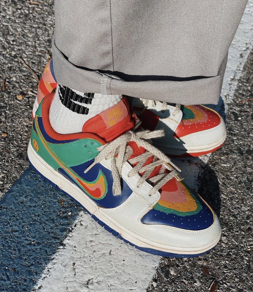 JustFreshKicks tweet media