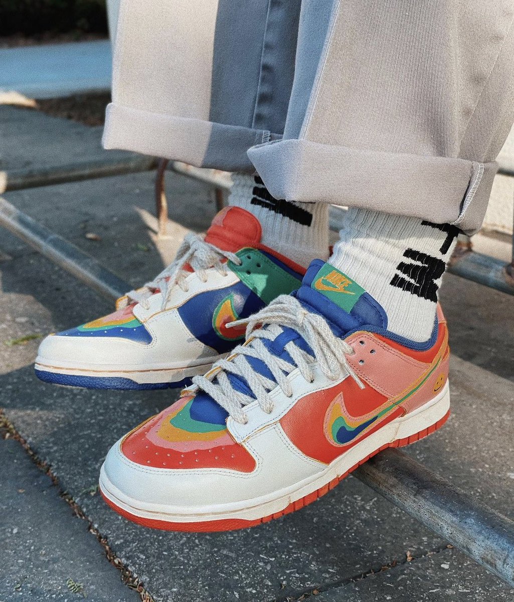 JustFreshKicks tweet media