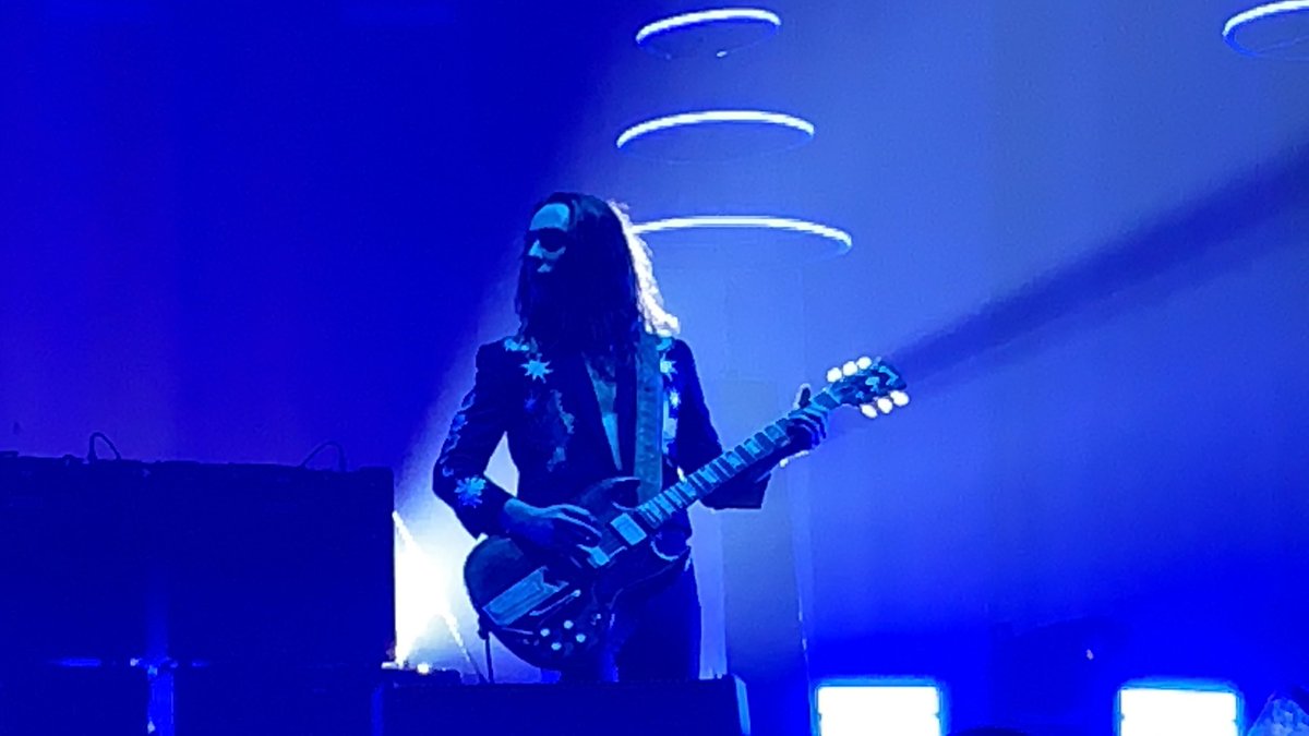 sachiocheerio's tweet photo. In ATL Live tonight ✨🌙 #gretavanfleet #jakekiszka #joshkiszka #samkiszka #dannywagner #nashville #rocknroll #concert #photography #heatabove
#ATLive #Metallica #Atlanta #brokenbells #strangehorizons #lightofmylove #tour https://t.co/GaoU1jgO7d