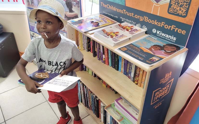 jeffnoelspeaks's tweet photo. Today’s #BooksforFree program went without a hitch.
I am proud to be a part of a larger movement to increase childhood literacy in our community.
The future is better when we invest in the now.
#YesIBelieve @childrenstrust @Kiwanis @MiamiBookFair @YesIBelieveNFT https://t.co/GcNpRfM7M7