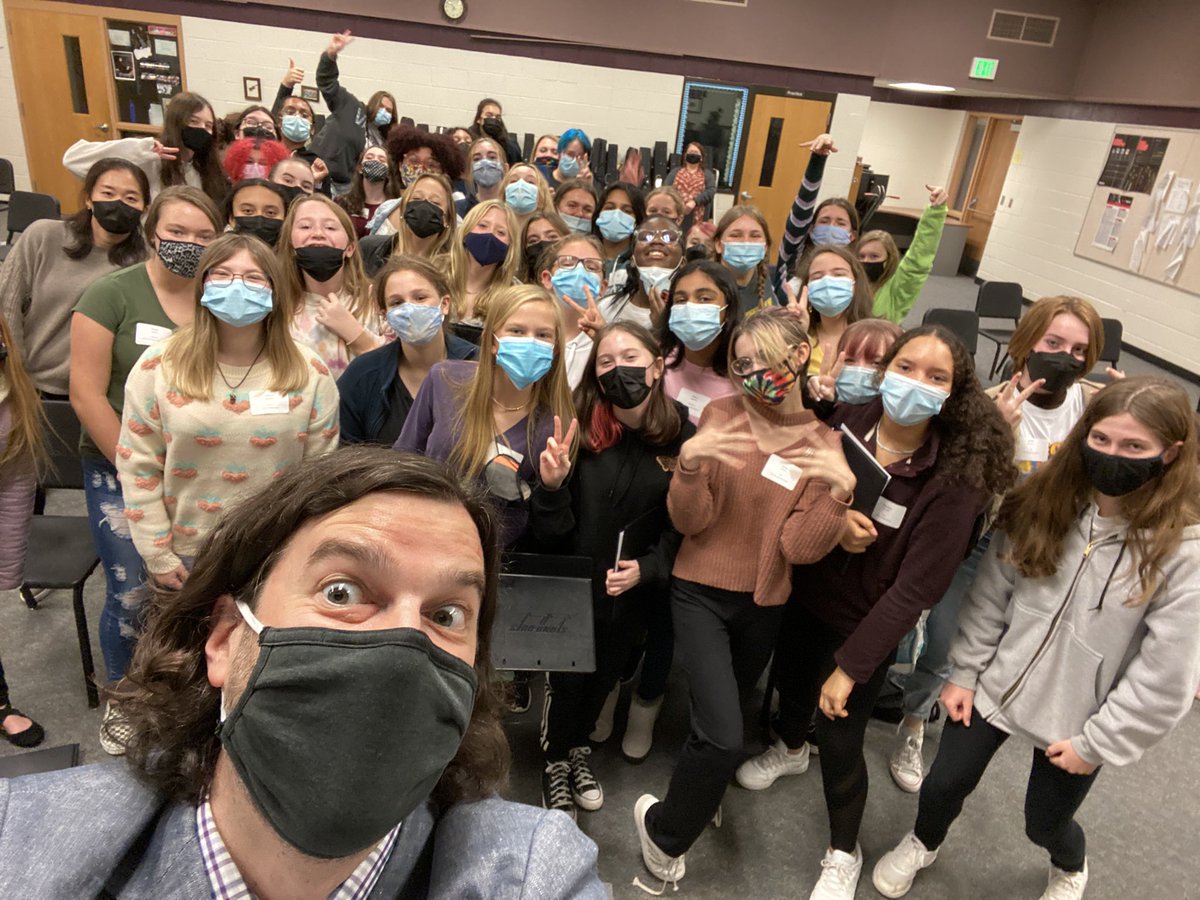 slhschoirs's tweet photo. Our first day of SSA Honors Choir rehearsals was awesome! Looking forward to a fabulous January concert! @MSVMAssociation https://t.co/ZkkcBlhLTz