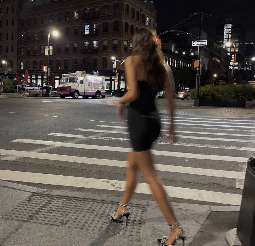 MAISONSTLAURENT's tweet photo. https://t.co/auE9yyazed