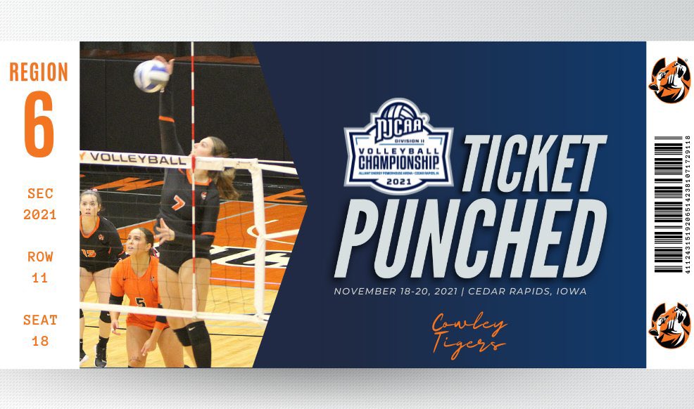 Cowley volleyball defeats KCK 3-0 to advance to the National tournament in Cedar Rapids, Iowa. #kjccc