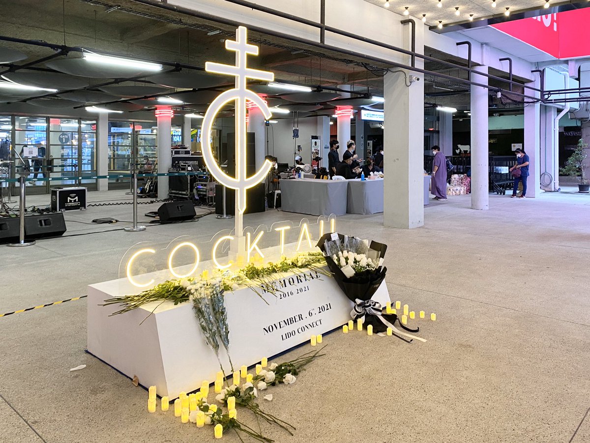 MrManapat's tweet photo. #COCKTAILmemorial https://t.co/ODUovhhbUx