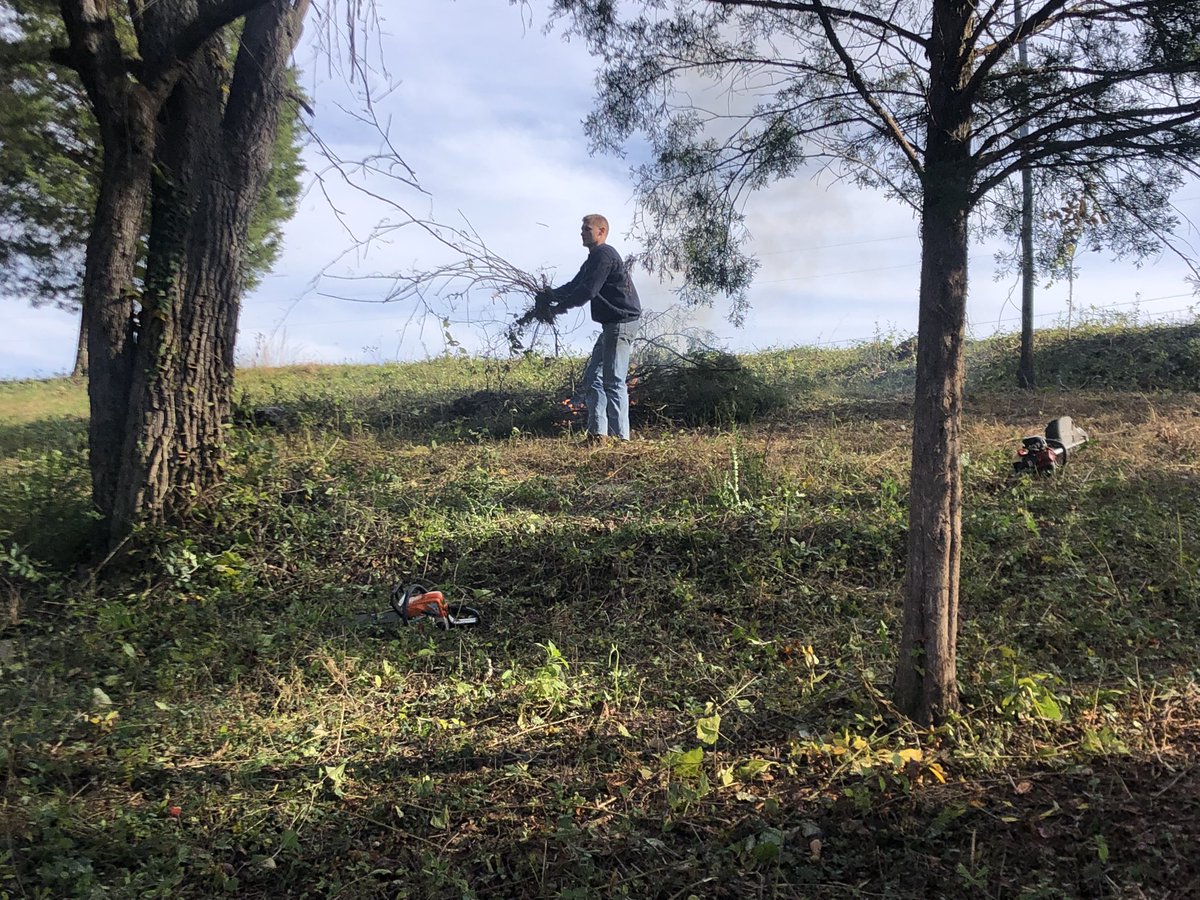 DarylChandler's tweet image. Tried to break in the future son-in-law today. It didn’t end up well for me!