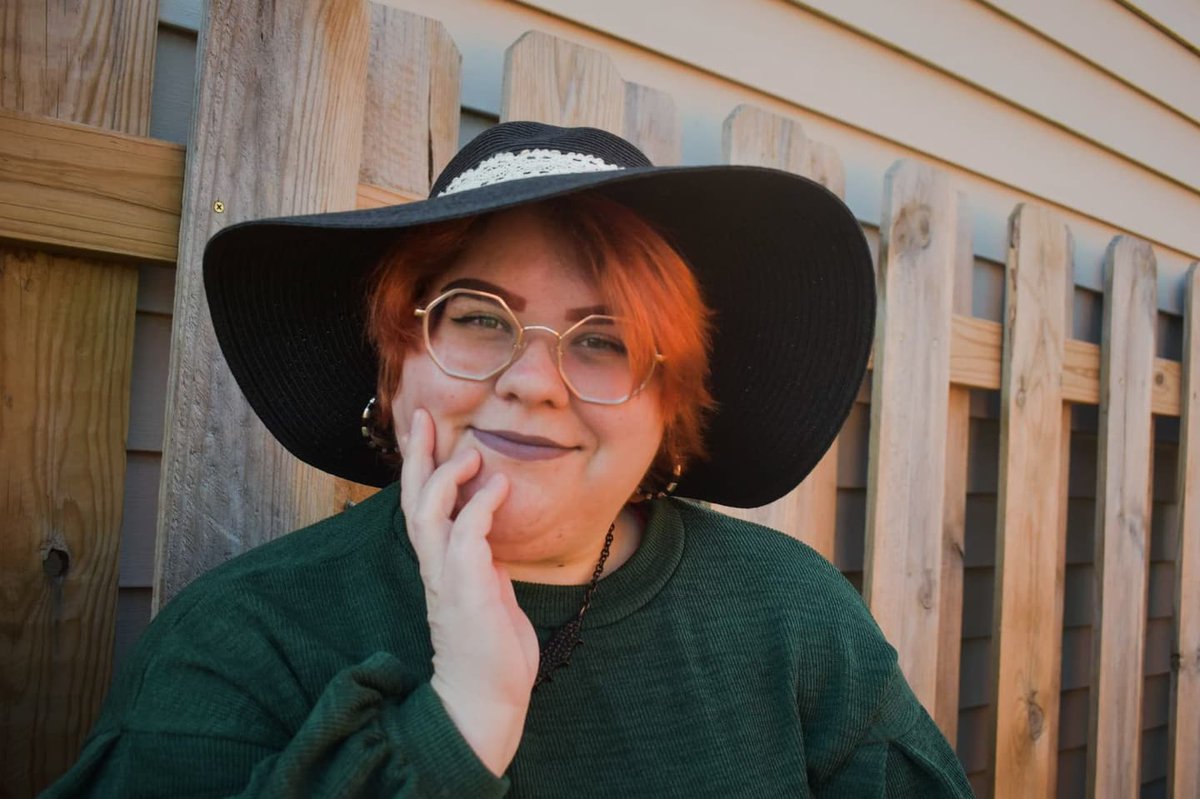 RavenWasat's tweet photo. My other favorite writer photo 😊
#WritingCommunity #amwriting #writer https://t.co/Lws9hdvlSO