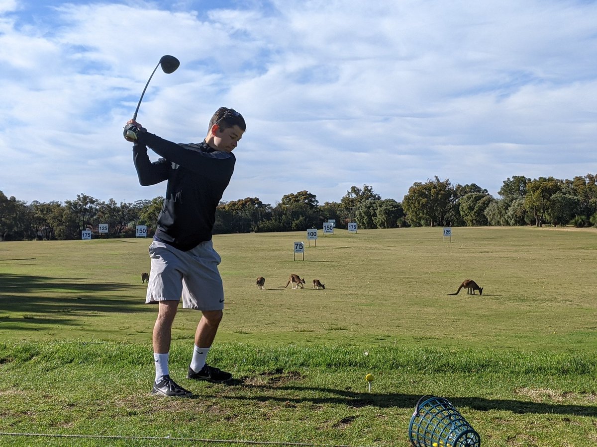 mitchturner23's tweet photo. Please help us raise money for the cancer council. @cruickshank_t @BeranekPhilipp and I are attempting the cancer councils longest day. Please support our team by donating through the link below, thank you.

https://t.co/wU3braDMBO 

#cancercouncil #cancerawareness #golf #charity https://t.co/J7j7T14Q2L