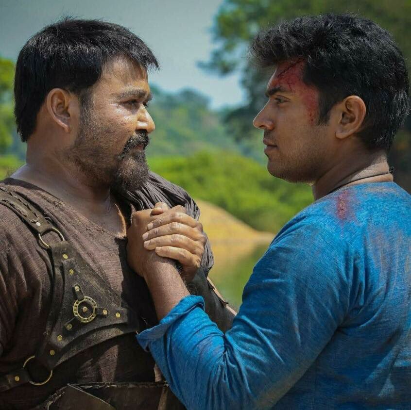 SHDMOVIES's tweet photo. #KayamkulamKochunni Hindi Dub World Television Premiere On 14th Nov at 1PM On #RishteyCineplex ππ₯
@Mohanlal @NivinOfficial @PriyaAnand @MohanlalMFC @MOHANLALFANZ @MohanlalClub @MLaLTrends @MohanlalEPMFC @NLMFCofficial @NivinFansTrends @11sCrew @NivinPaulyNfc @NivinFansTeam https://t.co/WX0GVpDbnQ