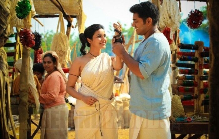 SHDMOVIES's tweet photo. #KayamkulamKochunni Hindi Dub World Television Premiere On 14th Nov at 1PM On #RishteyCineplex ππ₯
@Mohanlal @NivinOfficial @PriyaAnand @MohanlalMFC @MOHANLALFANZ @MohanlalClub @MLaLTrends @MohanlalEPMFC @NLMFCofficial @NivinFansTrends @11sCrew @NivinPaulyNfc @NivinFansTeam https://t.co/WX0GVpDbnQ