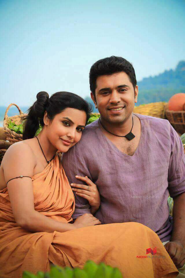 SHDMOVIES's tweet photo. #KayamkulamKochunni Hindi Dub World Television Premiere On 14th Nov at 1PM On #RishteyCineplex ππ₯
@Mohanlal @NivinOfficial @PriyaAnand @MohanlalMFC @MOHANLALFANZ @MohanlalClub @MLaLTrends @MohanlalEPMFC @NLMFCofficial @NivinFansTrends @11sCrew @NivinPaulyNfc @NivinFansTeam https://t.co/WX0GVpDbnQ