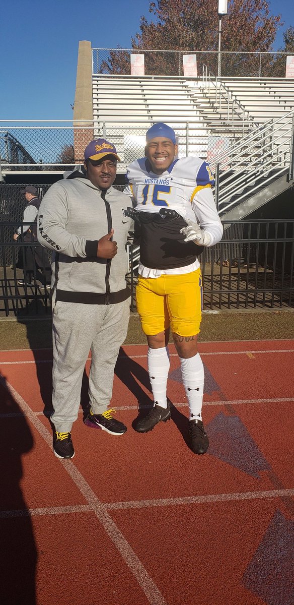 PROUD OF THIS YOUNG MAN!! CONGRATS ON YA NEXT JOURNEY!!