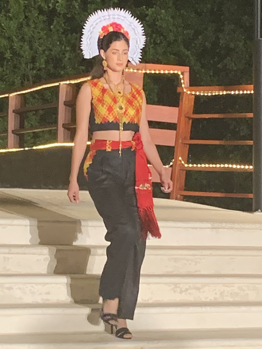VERO_MIER's tweet photo. Amé esta colección 3a Edición #MexicoFashionShow @TresRiosResort
#MFS2021 https://t.co/B34VzCqa8C