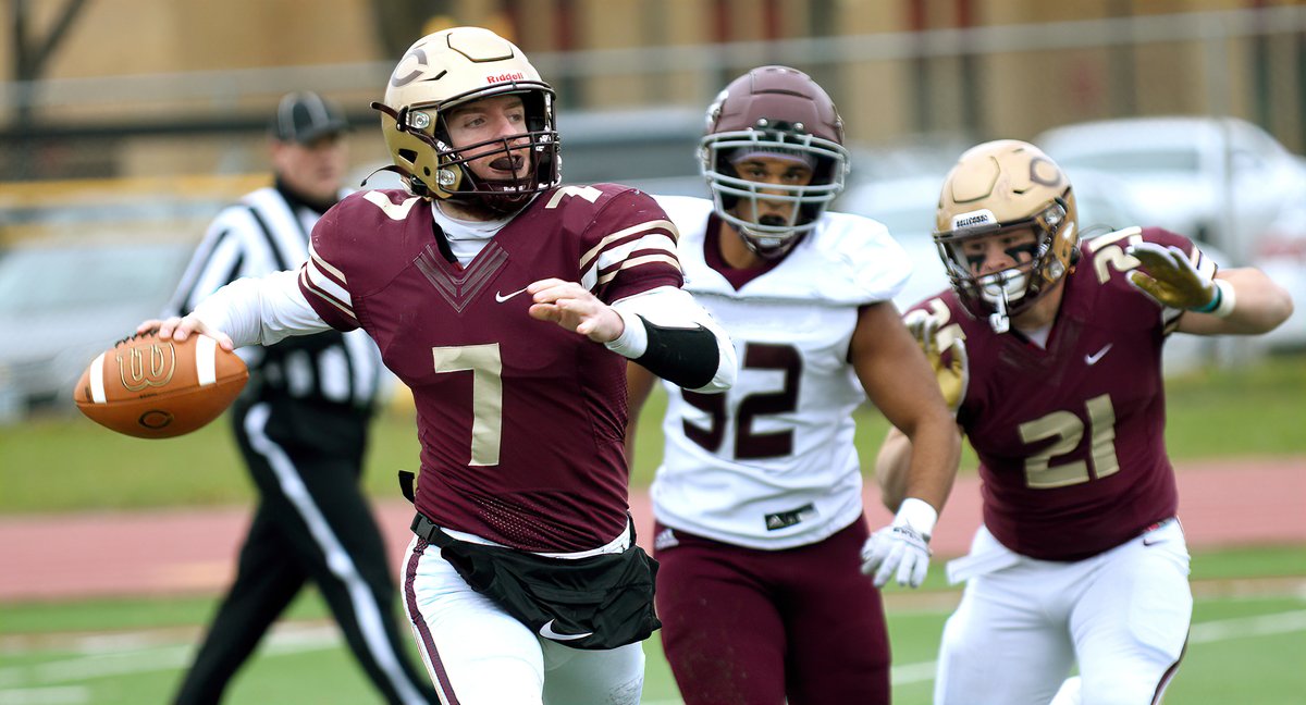 RECAP: A Ty Moser interception released a 41-point avalanche for Cobber football in their 41-7 win at Hamline. Tanner Dubois ⬇️ threw for four TDs and went 16-for-24 for 191 yds. WRs Adam Tonsfeldt &amp; Jackson Haire both caught their 1st college TDs.   

bit.ly/3ET7WuI