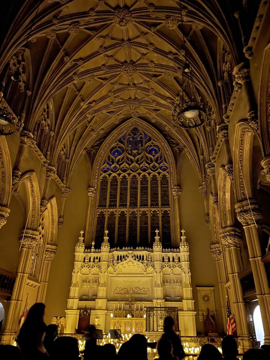 LucyYang7's tweet photo. #candlight #quartet
Such a glorious night of #Bach and the #Beetles
I thank my dear friend to treating me to a night of sweet music - food for the soul
@abc7ny @highlinequartet @CandlelightC https://t.co/E6HRPfd5Bl