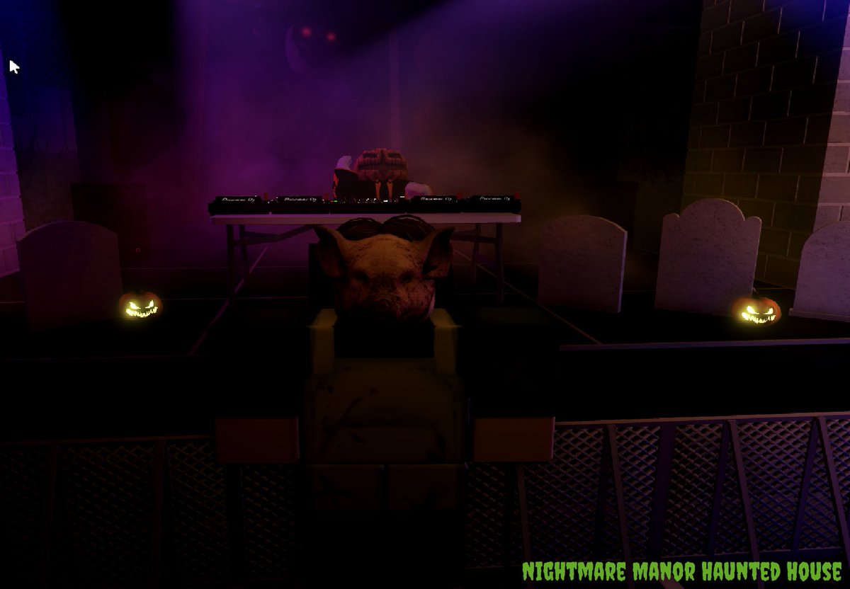 CH_HauntsRBLX's tweet photo. Best acting experience I have ever had go follow @RBLXManor  On ROBLOX I look forward to the next few years as an actor #roblox #robloxHaunt https://t.co/6VqxRsSVEc