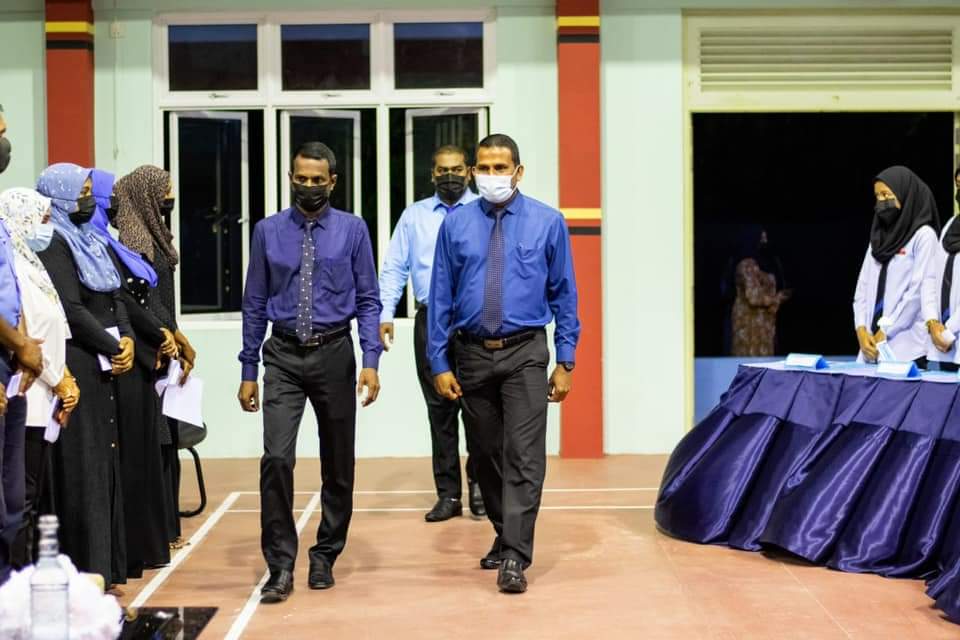 laec_1983's tweet photo. The Prefects investiture, PTA Exco and student Leaders’ inauguration ceremony 2021-2022. We would like to thank Laamu Atoll Council President Mr. Ismail Ali for his presence at our Prefects investiture, PTA Exco and Student Leaders’ inauguration ceremony.
@MoEdum
@aisthly https://t.co/kNAEcmsm96