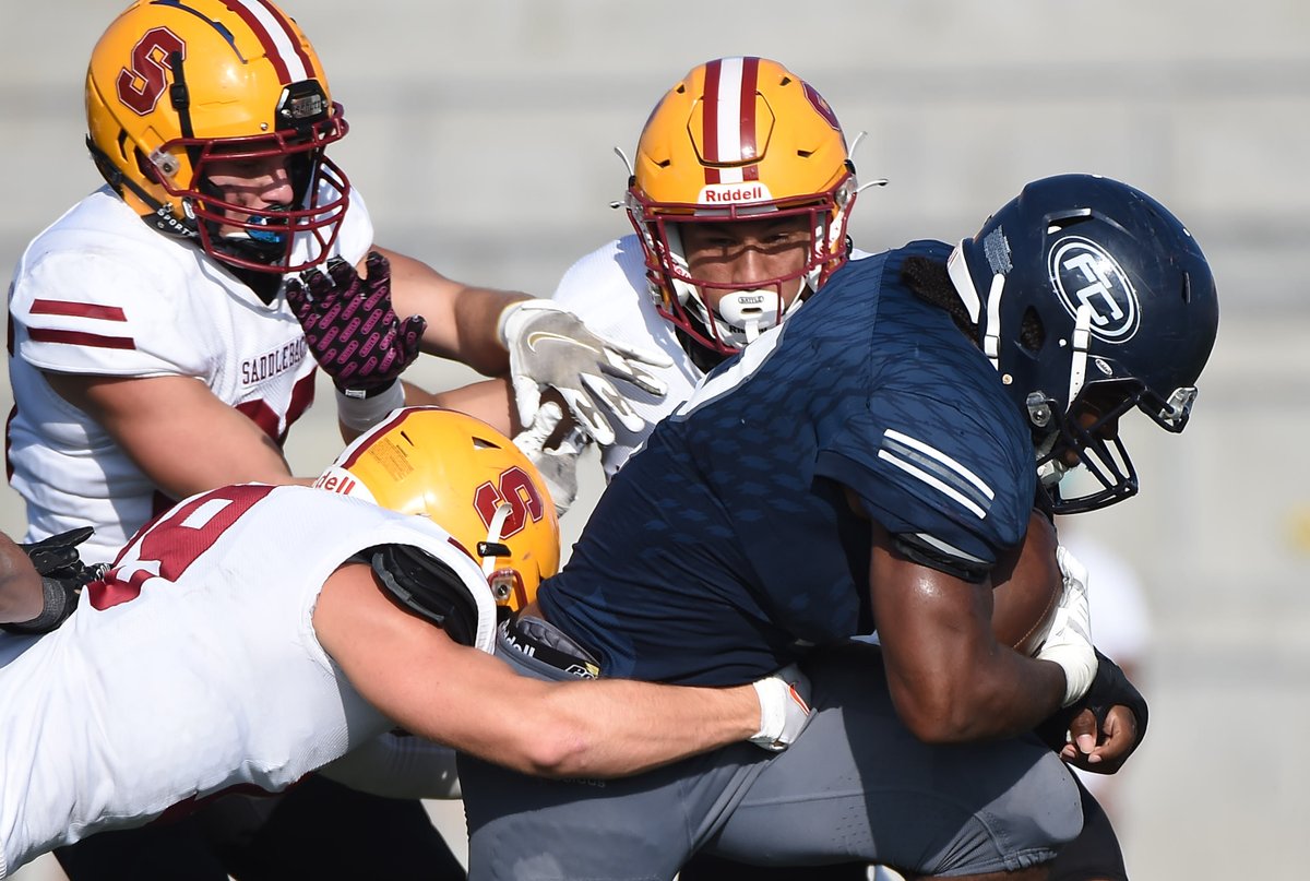 FullCollSports's tweet photo. FOOTBALL: SOCAL DOGFIGHT AS FC WINS 31-30 - https://t.co/lXoOtrFRDr #SwarmCity #BIGTIMEWIN #CollegeFootball @scfafootball https://t.co/FcjAbslmdh