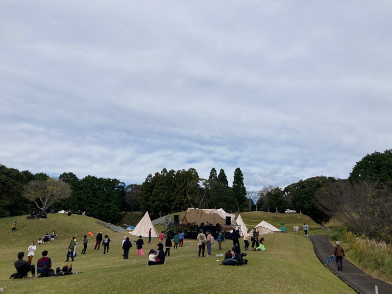 Yuichi_I's tweet photo. 初FRUEです。良い雰囲気です。こんなに近い場所でこんな良いメンツ。職場に行くよりも近い。もっと前から行けばよかったね。 https://t.co/AXb59Qt3zg