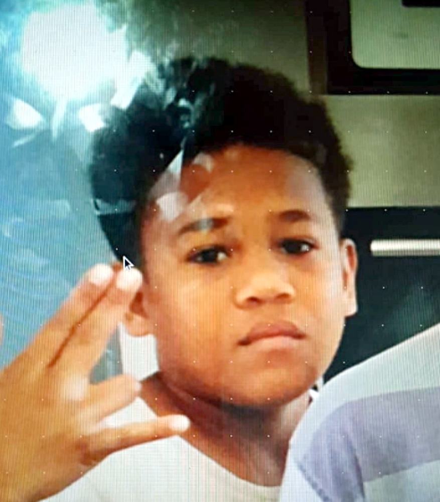 lncnc's tweet photo. #NouvelleCalédonie Disparition inquiétante d’un jeune de 14 ans #AvisDeRecherche https://t.co/Vh3YNv3KDT https://t.co/f634G21Nf6