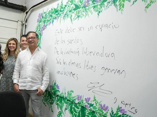 Tatica Cadena Amado tweet media