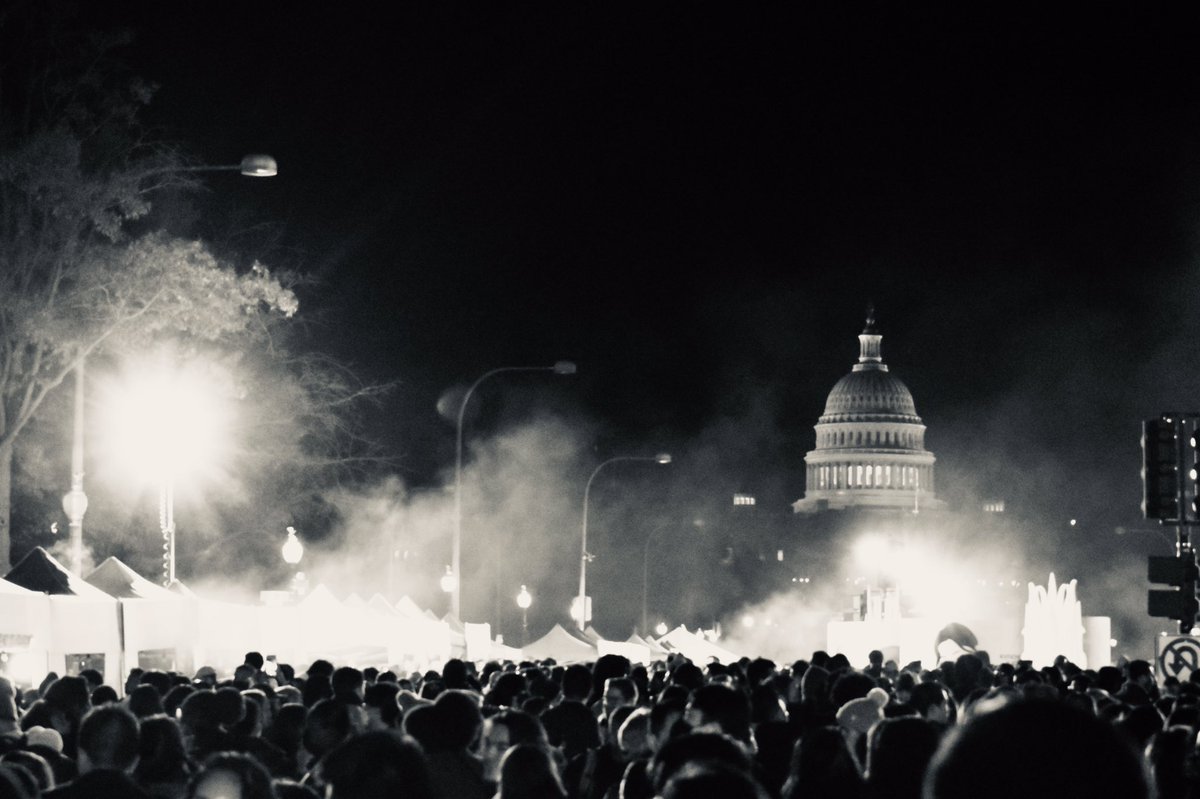 Deliciousness variety achieved at one spot thanks to <a href="/TheREDEYEmarket/">The REDEYE Night Market</a> <a href="/NoKingsDC/">No Kings</a> <a href="/TheEventsDC/">Events DC</a> <a href="/eventbrite/">Eventbrite</a> 💕 It’s about time DC finally held this night market themed Asian food festival! Def see some improvements to be made, but cannot wait for #TheRedEyeNightMarket 2022!