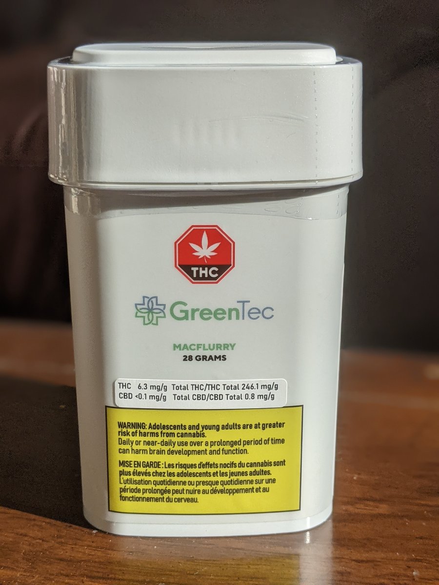 PuffTheMagic42's tweet photo. 28 Grams MacFlurry 24.61% THC 2.23% Total Terpenes @GreenTec https://t.co/OuG32lRqeU